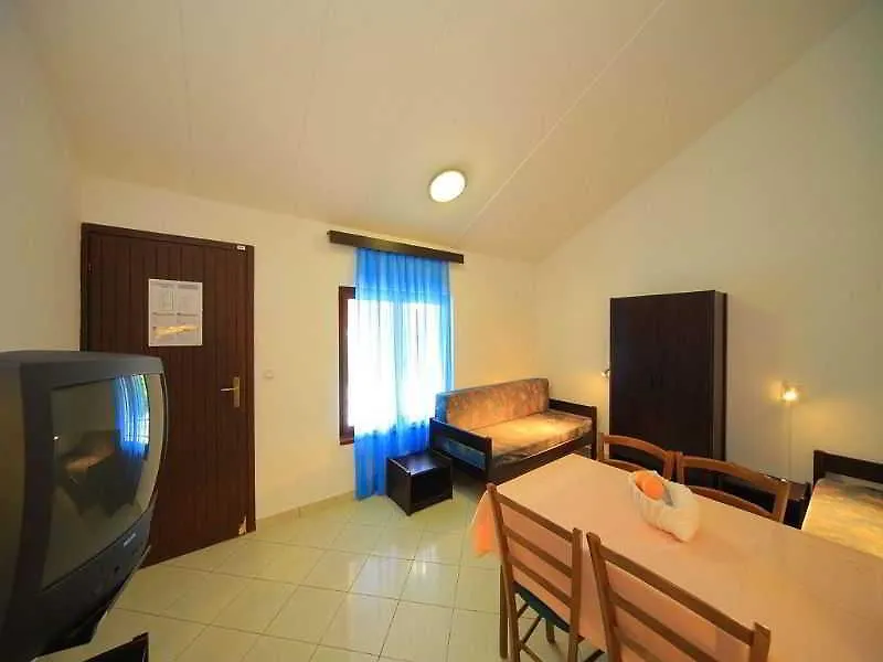 Kanegra Umag 0*,